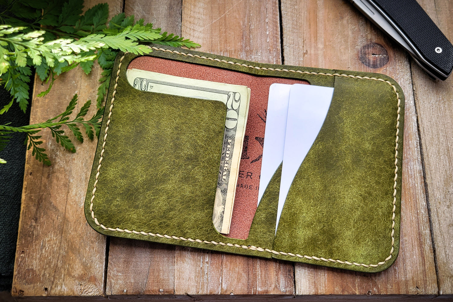 Compact Bifold Wallet | The Stevens